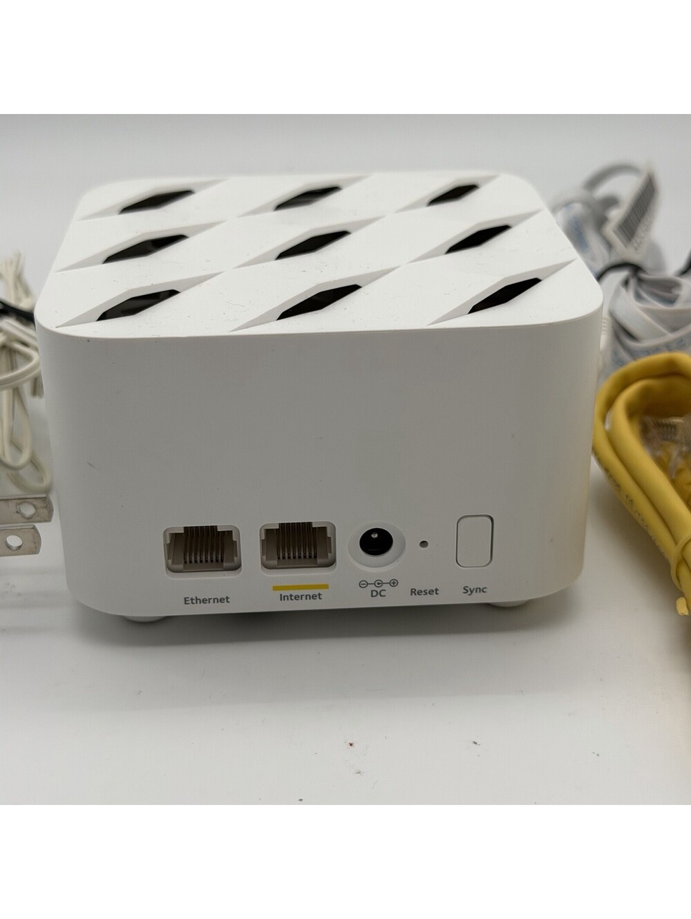 NETGEAR Orbi RBR10 AC1200 Mesh WiFi Router Bundle Power Adapter Tested - Picture 3 of 4
